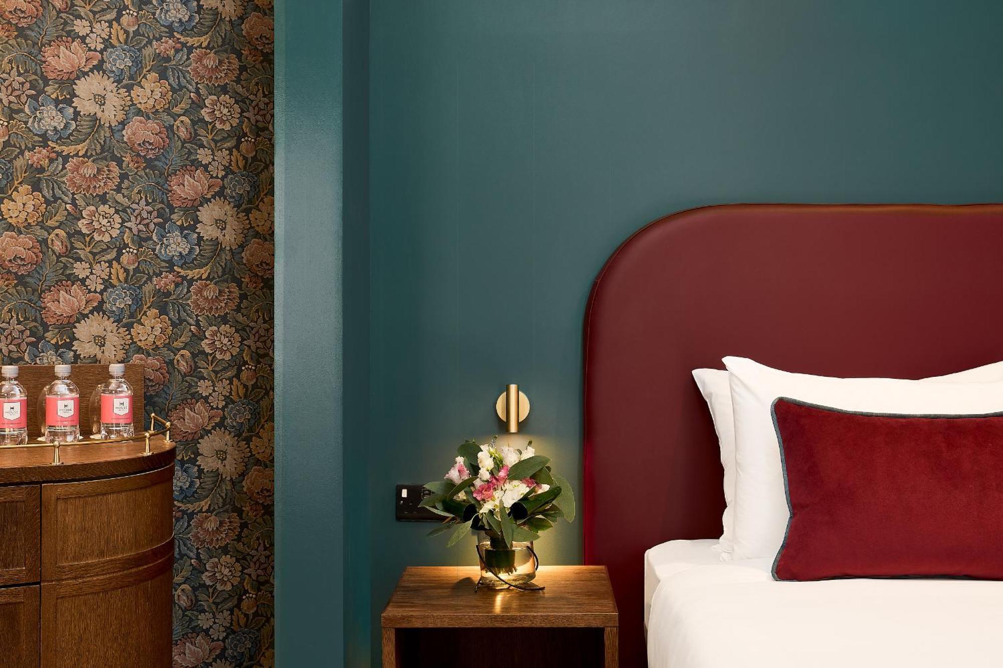 The House Hotel, An Ascend Hotel Collection Member Голуэй Экстерьер фото